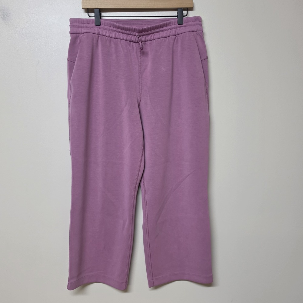 Lululemon Softstreme High-Rise Straight Leg Cropped Pants Sz 12 Lilac Casual 24"